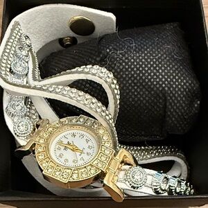 Women's Gold & White Crystal Quartz Bracelet Watch